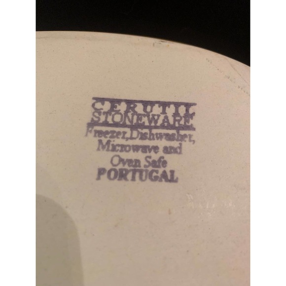 Cerutil Stoneware Casserole Dish, Vintage 14" x 8" x 3" - Picture 5 of 9